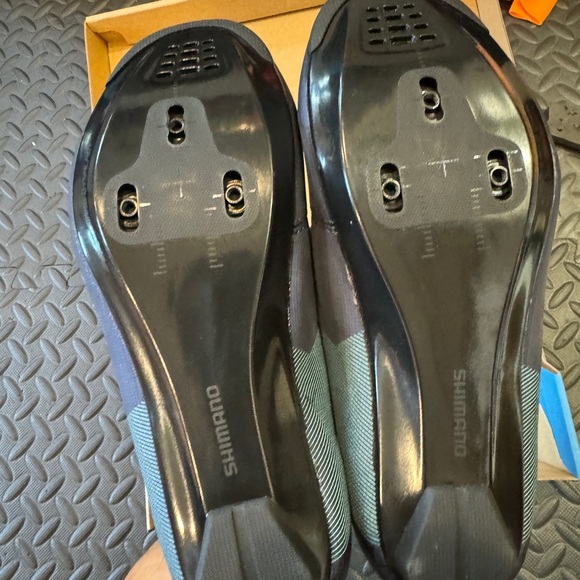 Shimano Blue Cycling Shoes - Picture 4 of 5